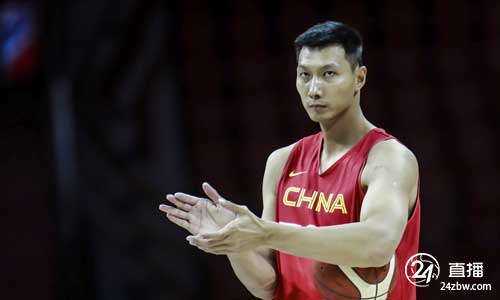 还需要继续努力！国际篮联最新排名：中国男篮失利