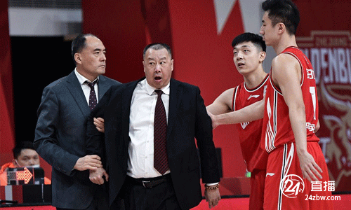 青岛队主教练吴青龙：没有篮板很难取胜