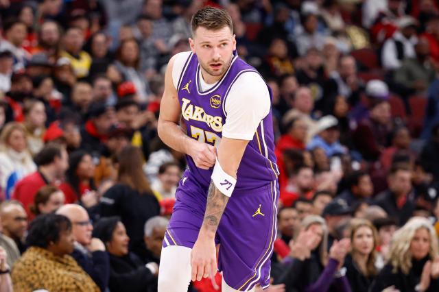 东契奇第16次技术进攻被撤回，明天可以对阵活塞