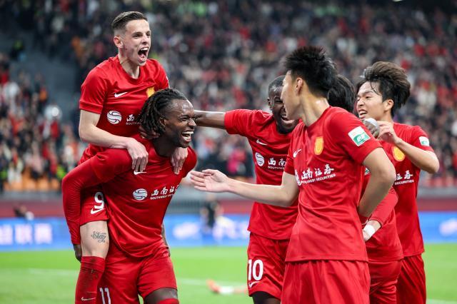 刘建业妙手离封神铜梁龙青年亮剑尽显成长